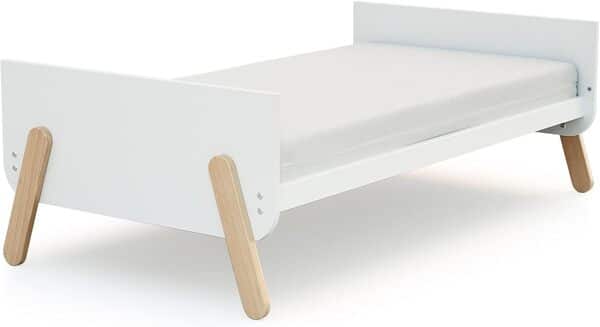 AT4 - Lit bébé 70x140 évolutif PIRATE Blanc et Hêtre Verni