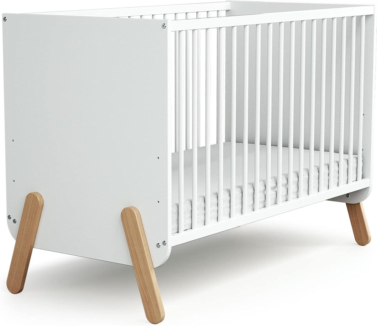 Test du lit bébé AT4 Pirate : blanc et hêtre 60x120