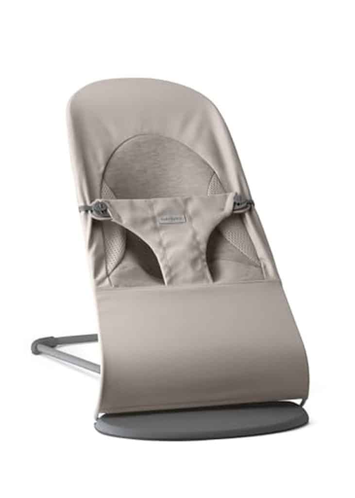 Test du transat BabyBjörn Balance Soft gris sable