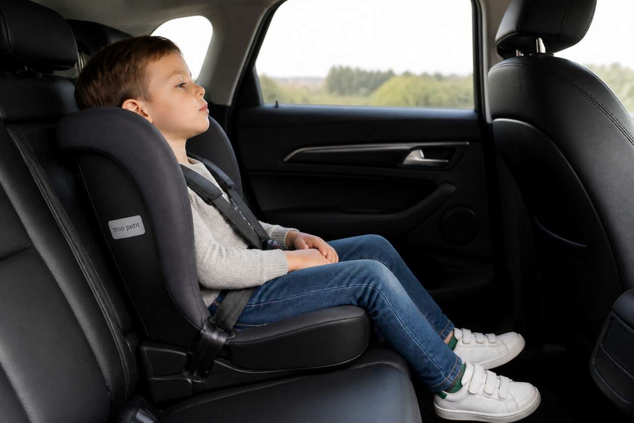 Reconna&icirc;tre un si&egrave;ge auto trop petit et savoir quand changer