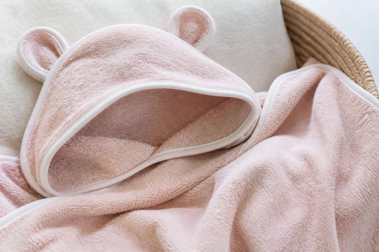 Sortie de bain bébé : pourquoi et comment la choisir ?