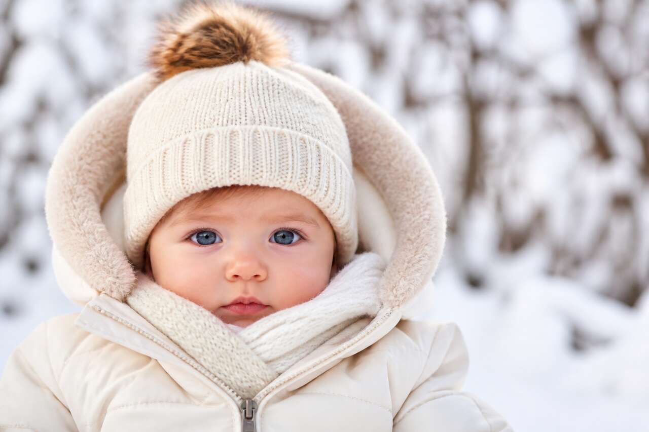 Protéger la peau de bébé en hiver : les bons gestes à adopter