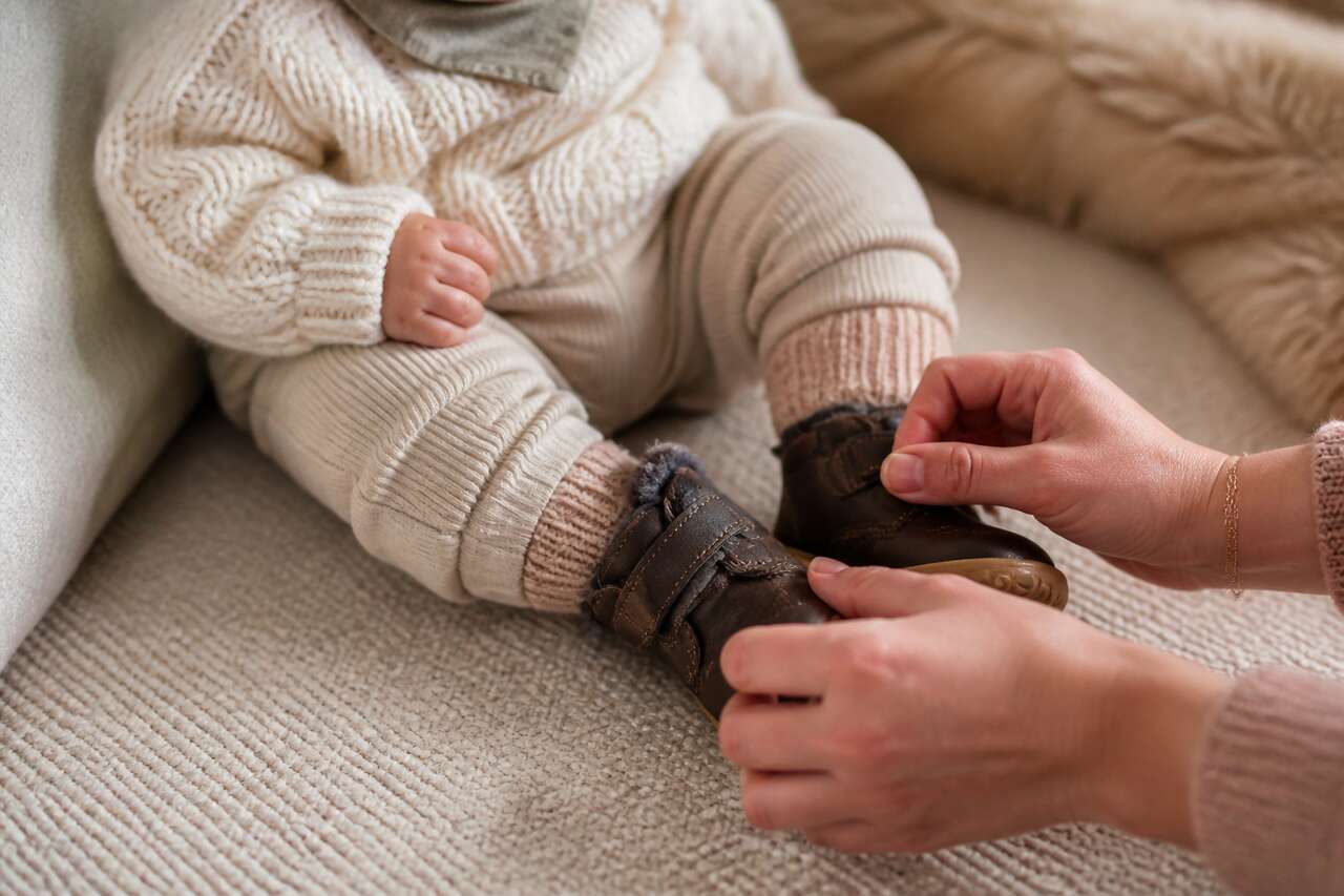 Pointure et ajustement: méthode simple pour vérifier que bébé est bien chaussé Pointure et ajustement: méthode simple pour vérifier que bébé est bien chaussé
